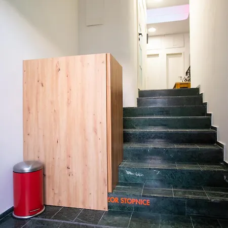 Aisha Auberge de jeunesse Ljubljana